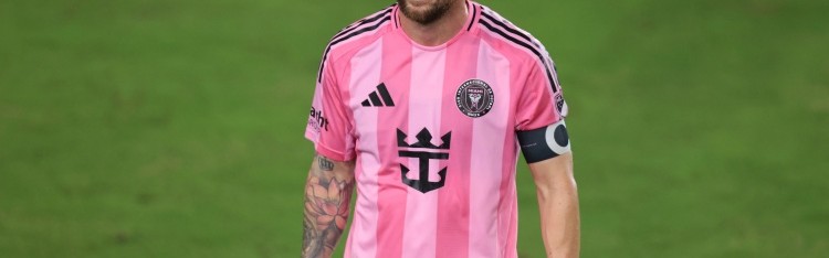 足球直播免费视频直播-马卡：梅西有意在未来重返巴萨任职，但他不想卷入这次主席选举