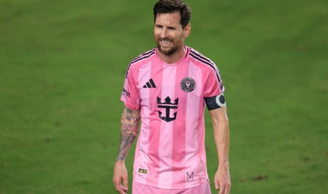 足球直播免费视频直播-马卡：梅西有意在未来重返巴萨任职，但他不想卷入这次主席选举