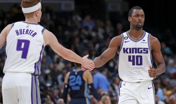 足球在线直播-续约主帅赢在当下 国王或送走两位首发提升即战力