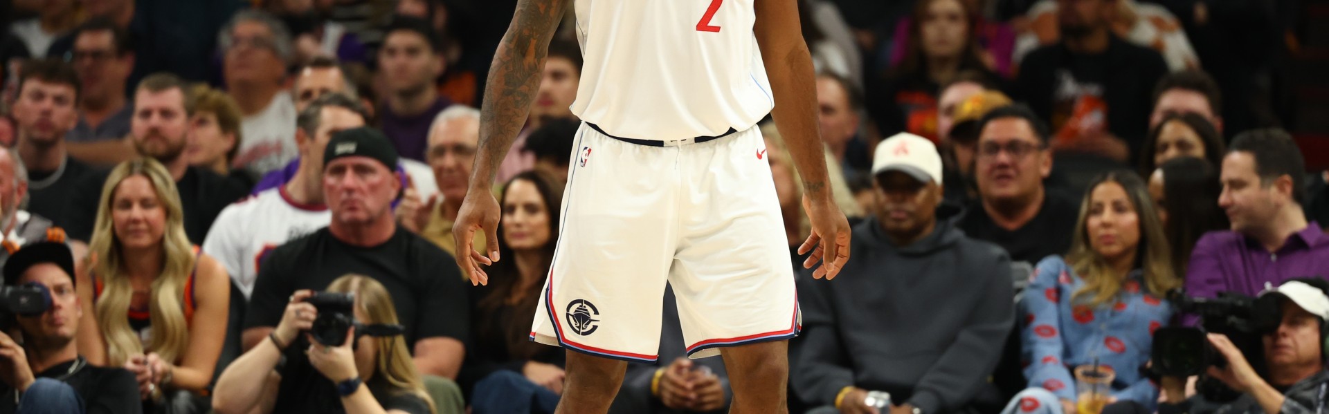 足球直播在线观看无插件-小卡谈乔治&amp;哈登离队：曾想挽留他们但这就是生意 一切都结束了